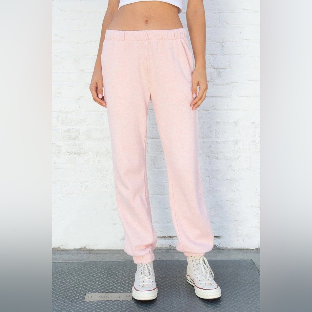 Pink Brandy Melville Rosa Sweatpants